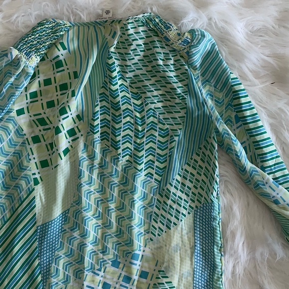 Banana Republic tunic light greens and blues, mixed pattern XS summer top - Picture 11 of 11
